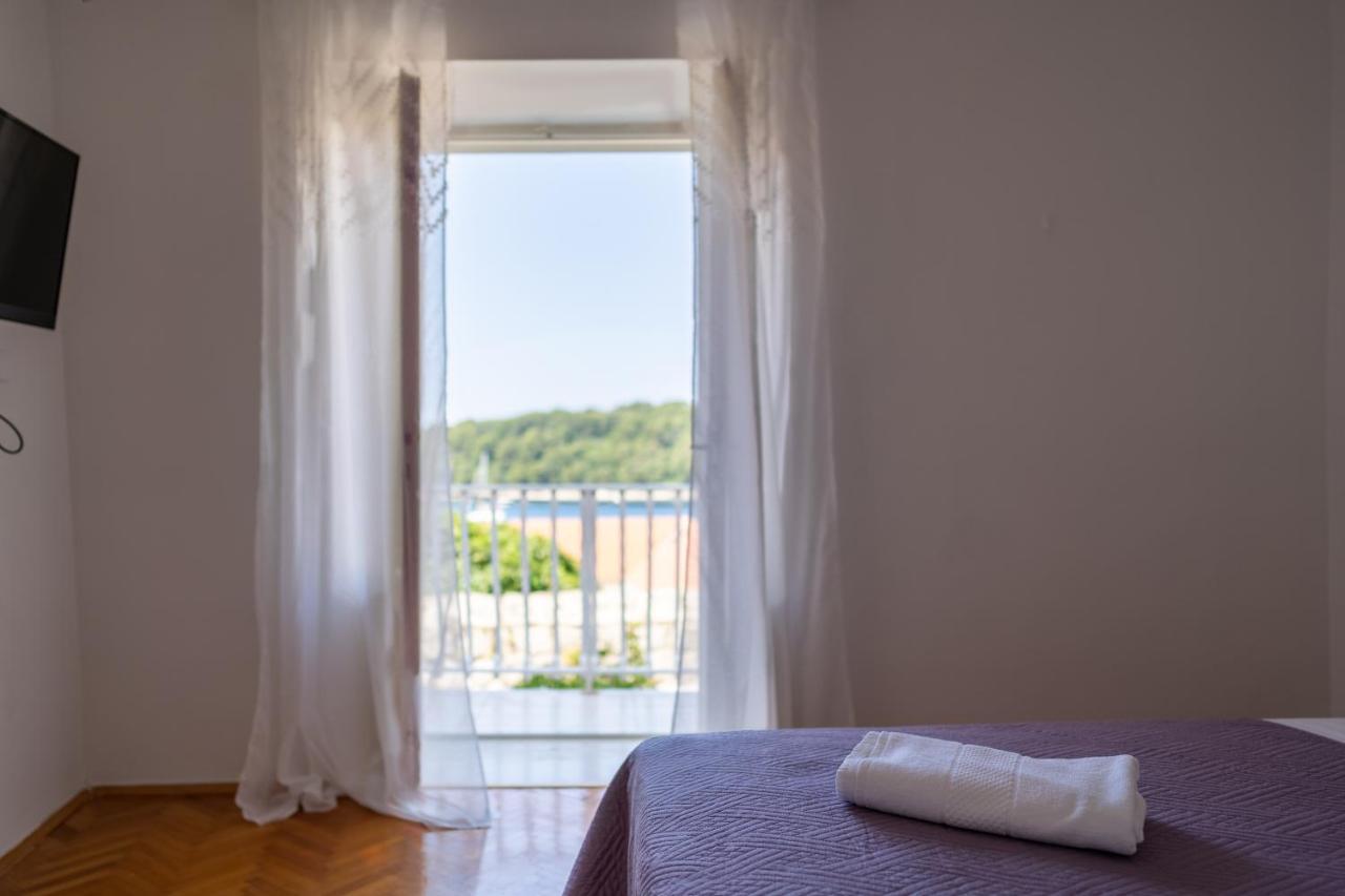Mazza House With Sea View-center Apartment Cavtat