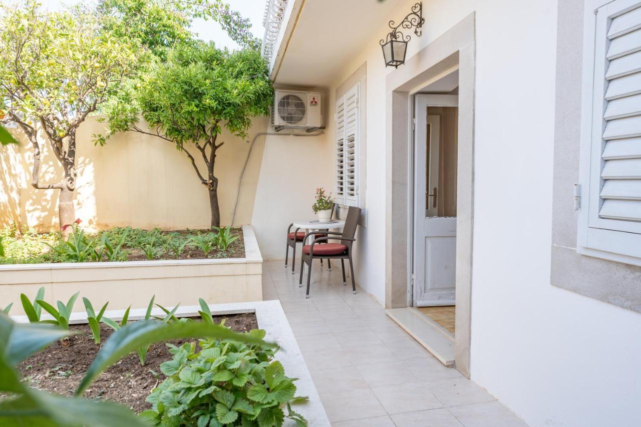 Mazza House With Sea View-center * Cavtat